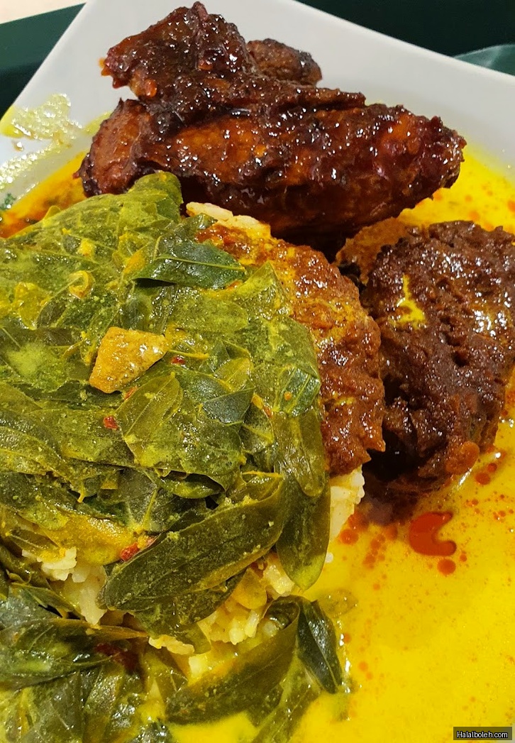 Ayu and Nasi Padang - general