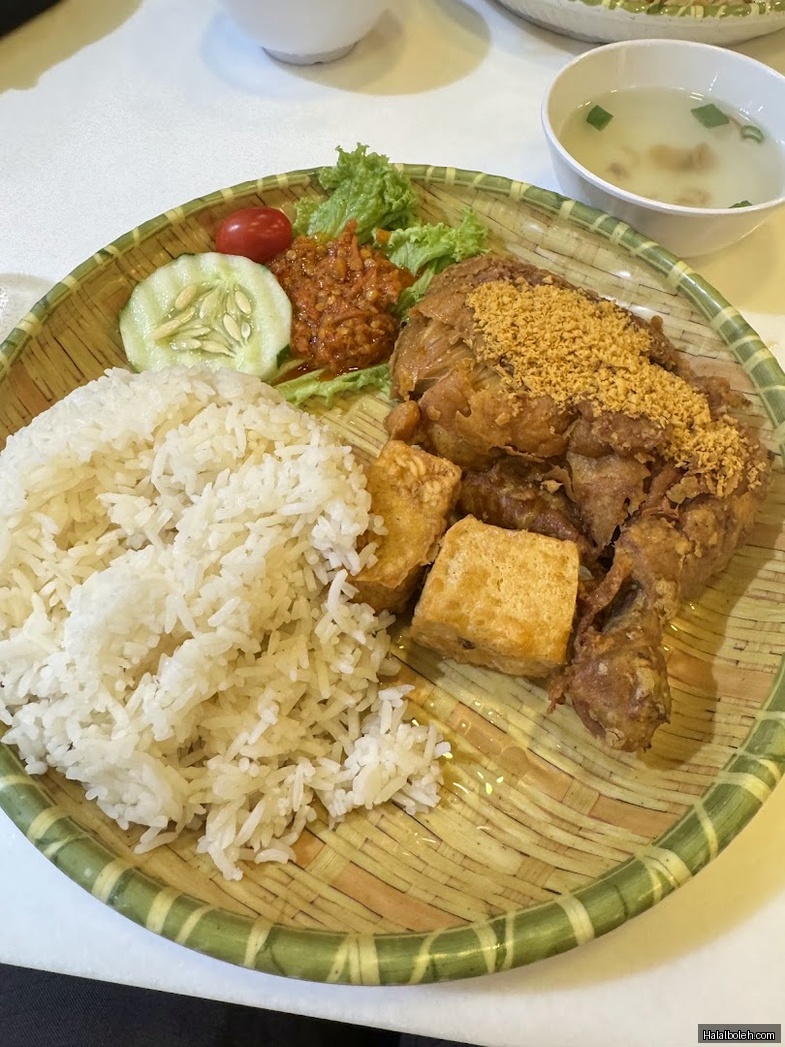 Makan Makan at Marina Square - General