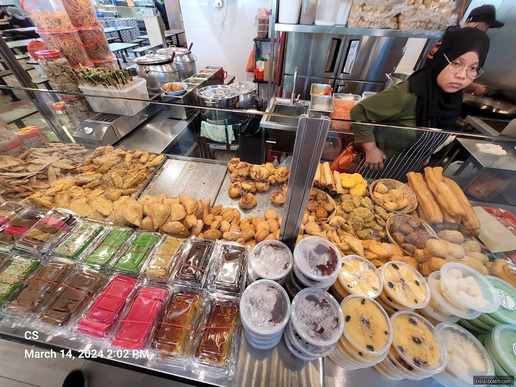 Nenda's Fritters - general