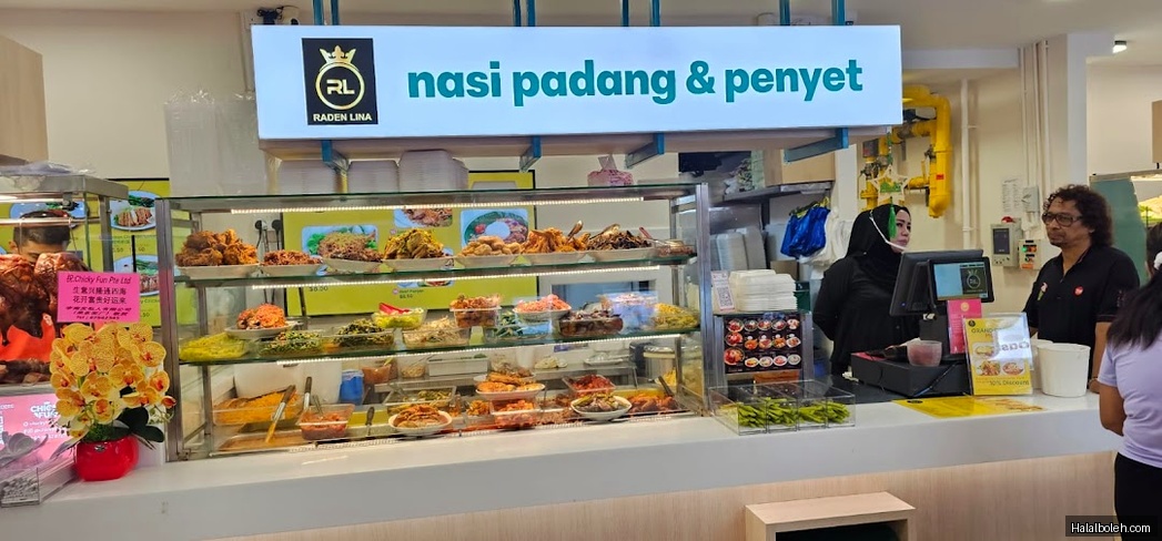 Raden Lina at Heartbeat@Bedok - General