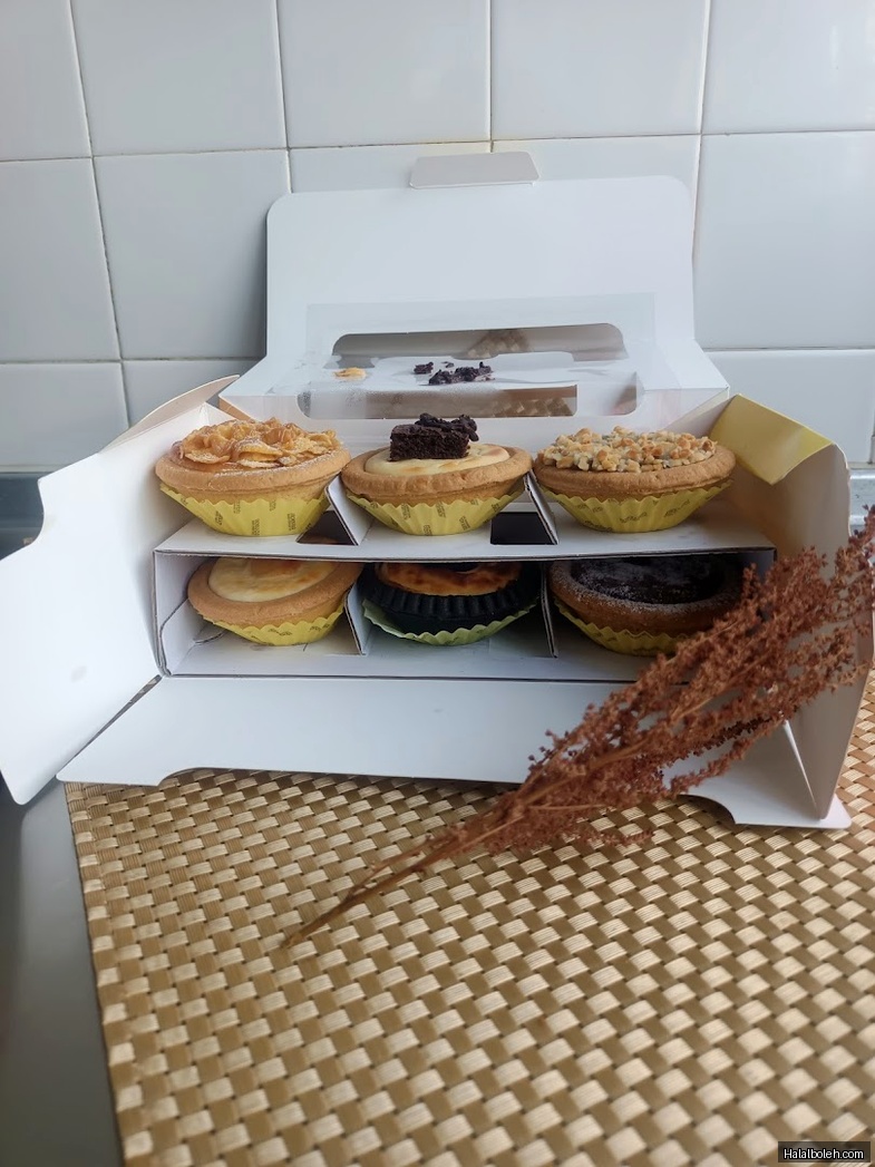 Hokkaido Baked Cheese Tart - general