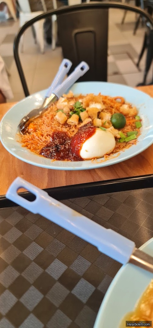 Nenda's Fritters - general