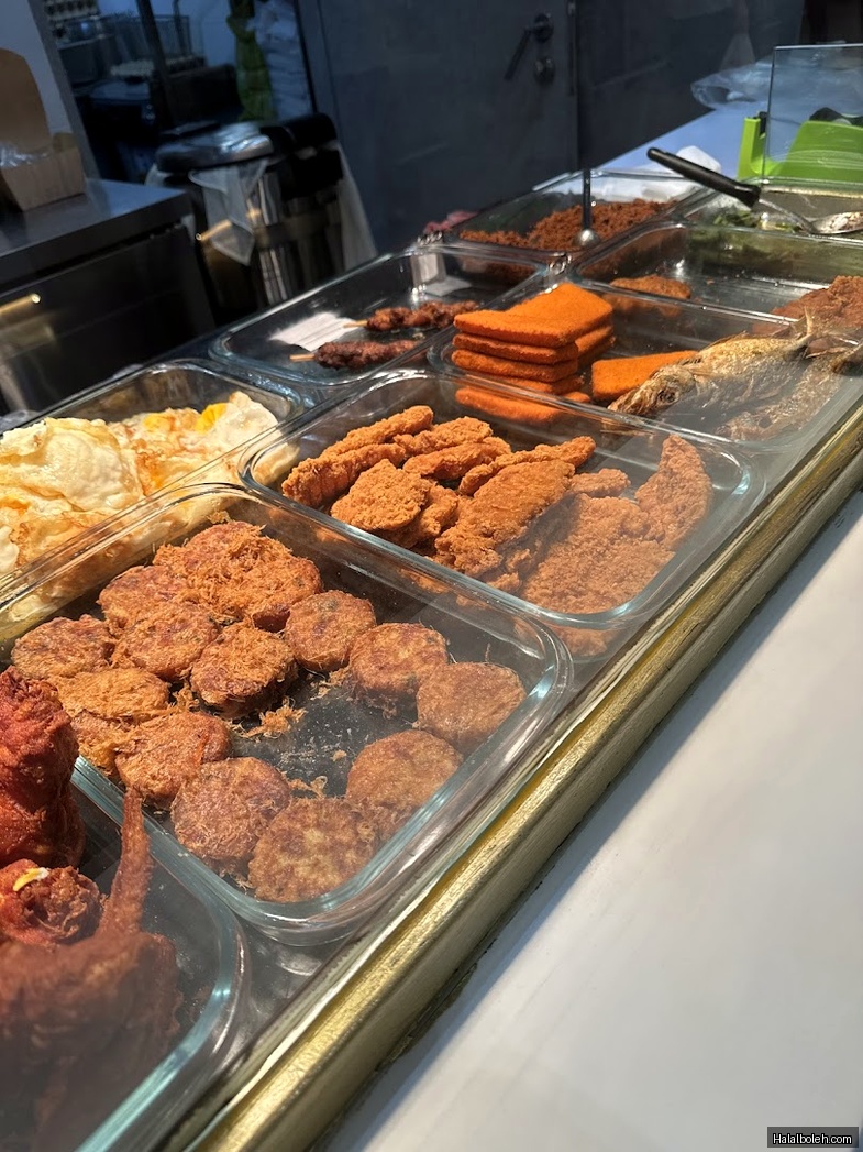 Crave Nasi Lemak - general