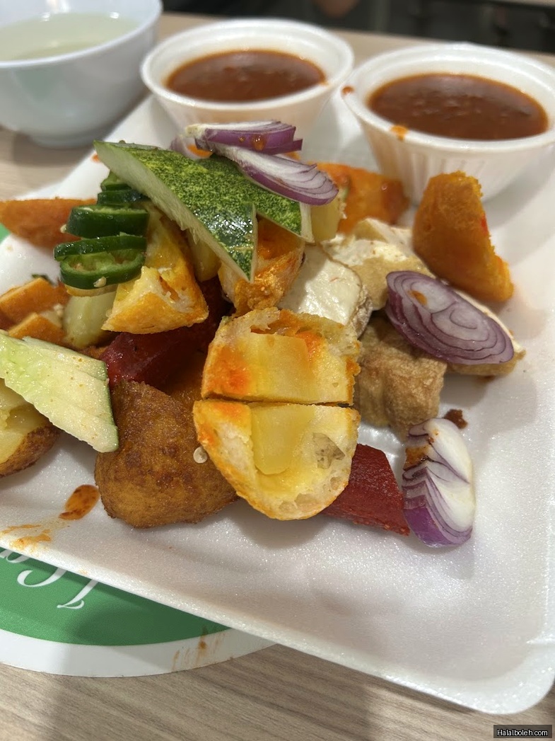 Adam's Indian Rojak at Adam Road Food Centre - General