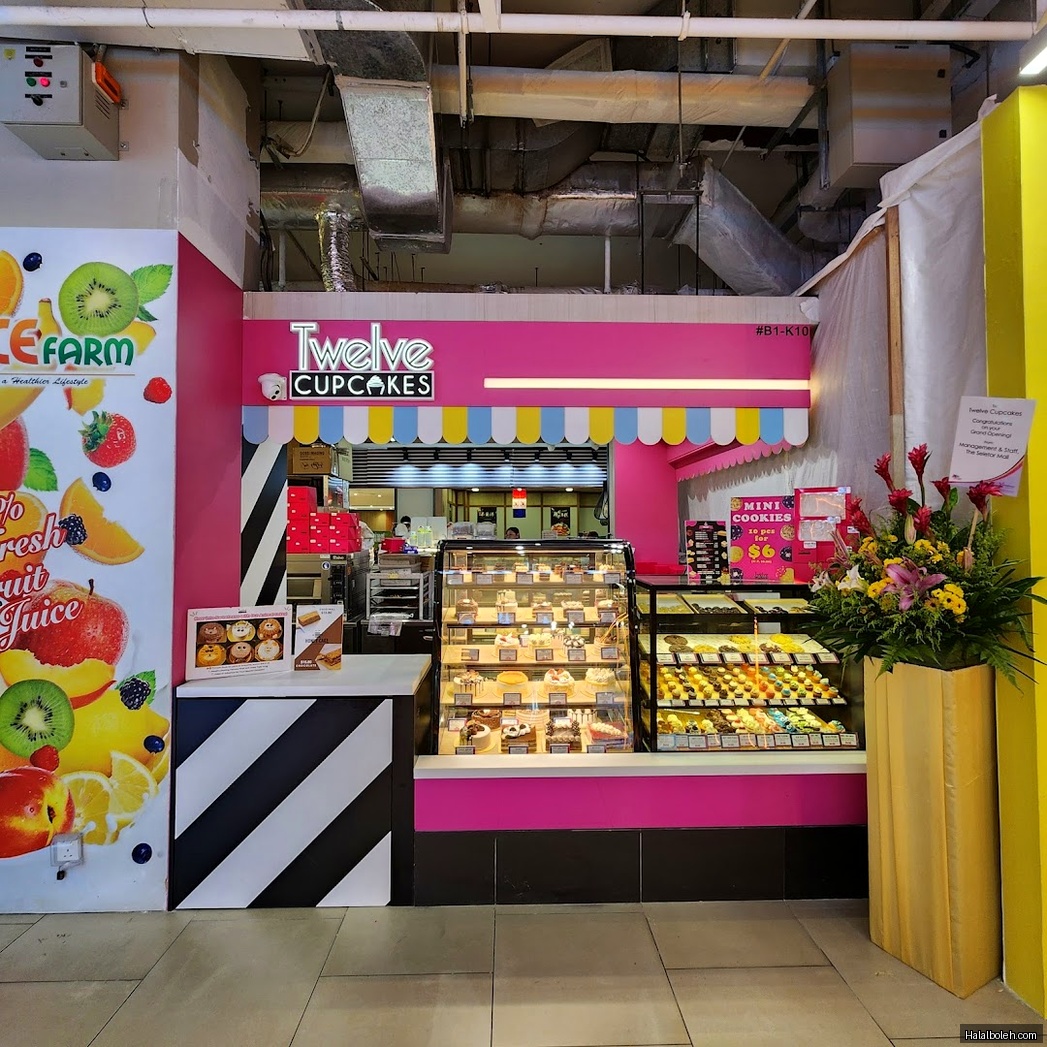 Twelve Cupcakes - general