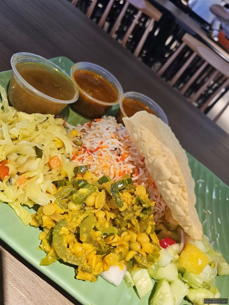 Shami Banana Leaf Delights - general