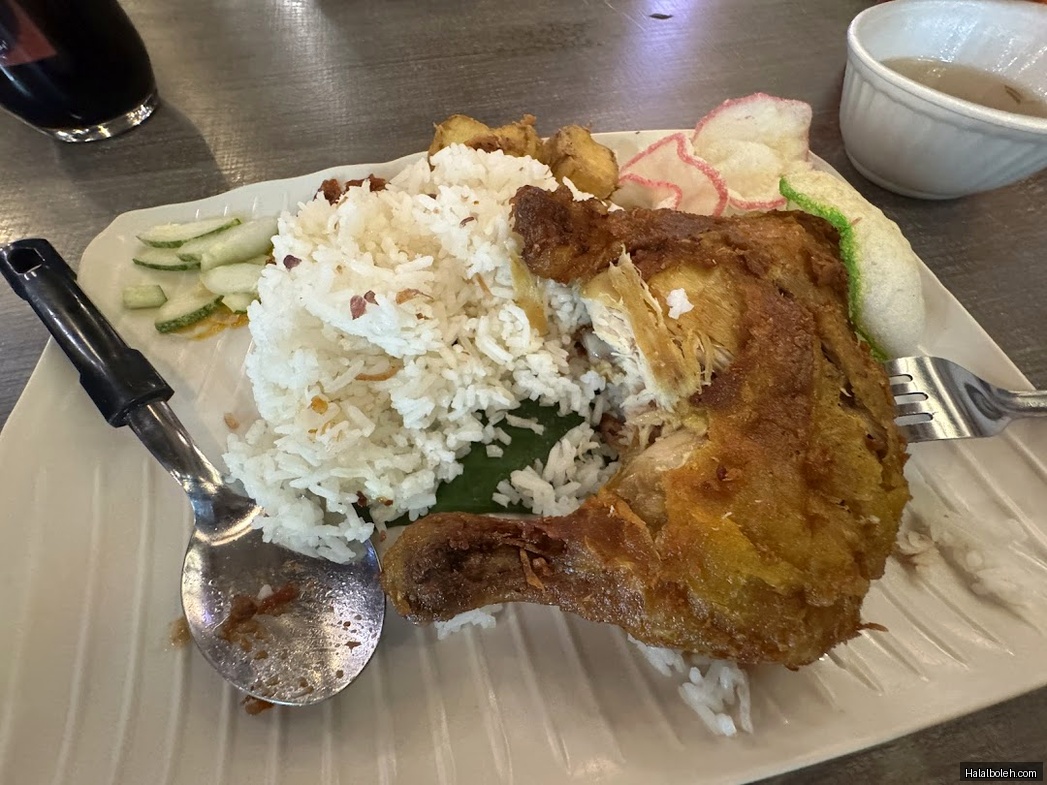 Warong Satay Abang Botak at At the Park ( former Pasir Ris Fishing Pond) - General
