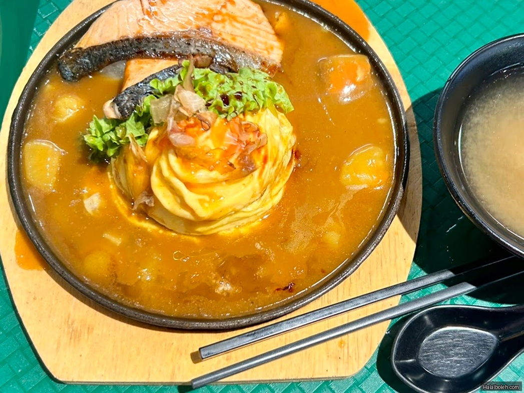 Chai-San Omu Curry Rice & Donburi - general
