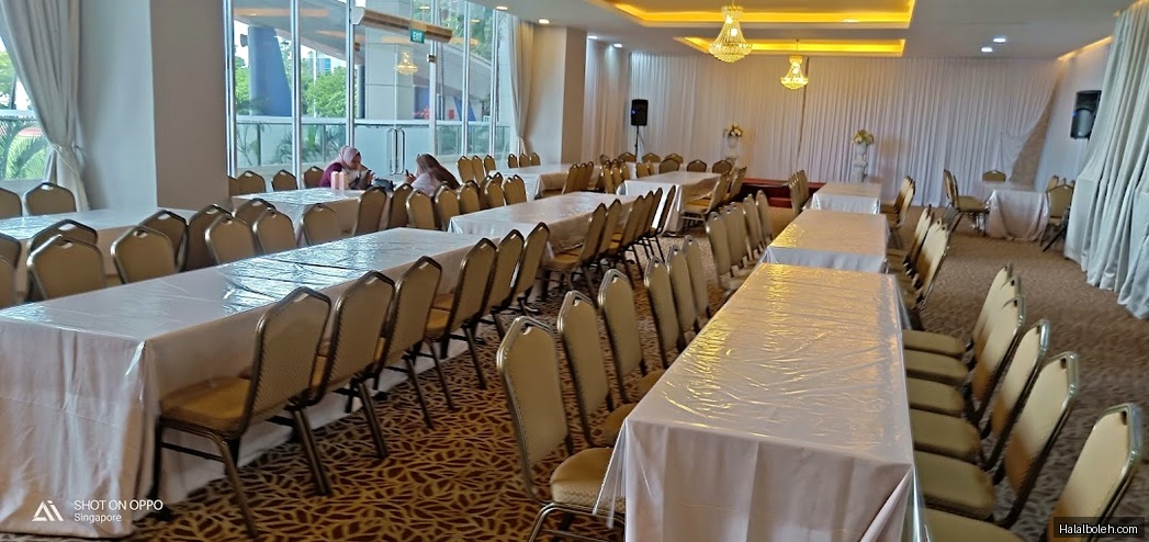 Warung in the East at ITE College East - General