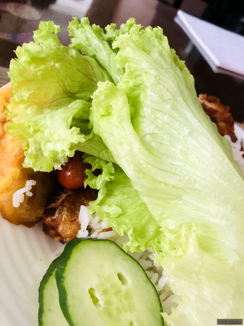 Uncle Penyet at Geylang Serai Market and Food Centre - General