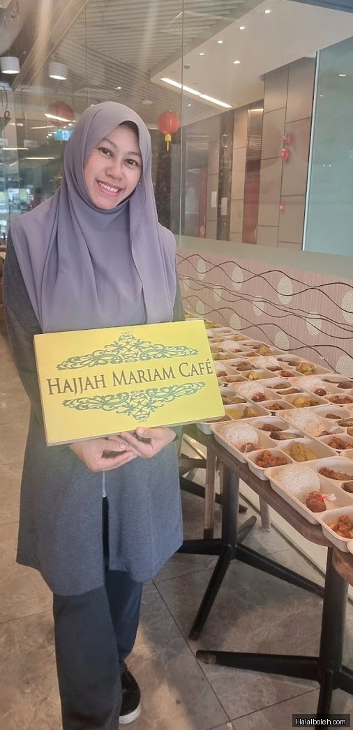 Hajjah Mariam Cafe - general