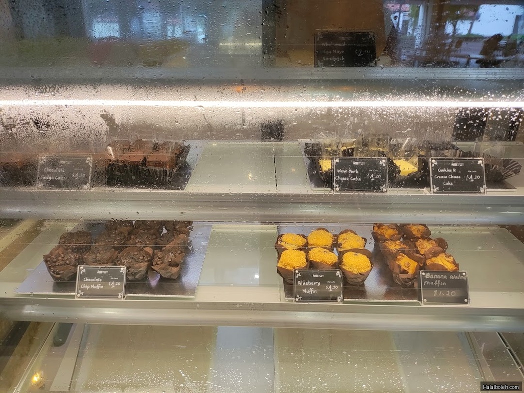 Yea! Mama Cafe - general