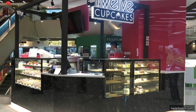 Twelve Cupcakes - general