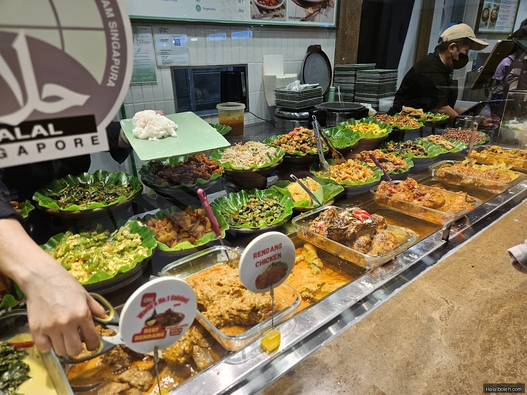 Padang Lezat - general