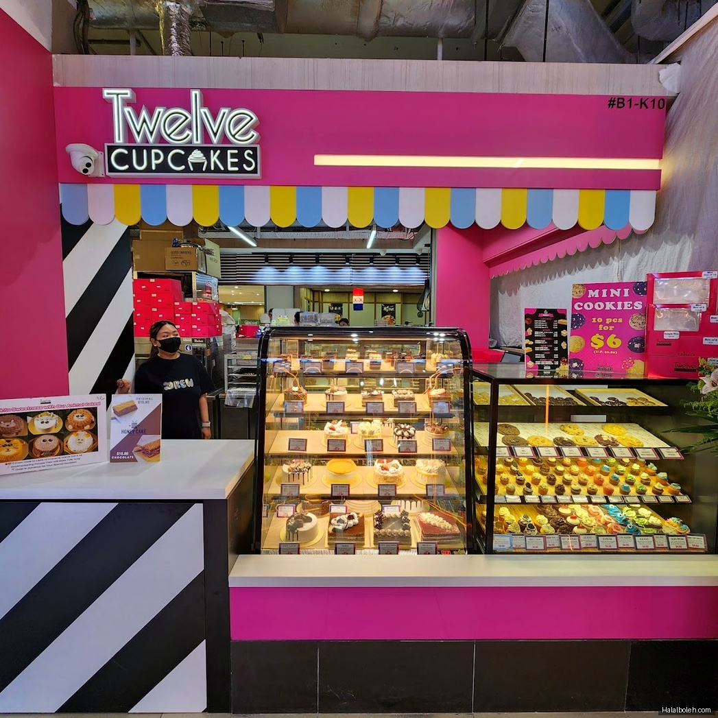 Twelve Cupcakes - general