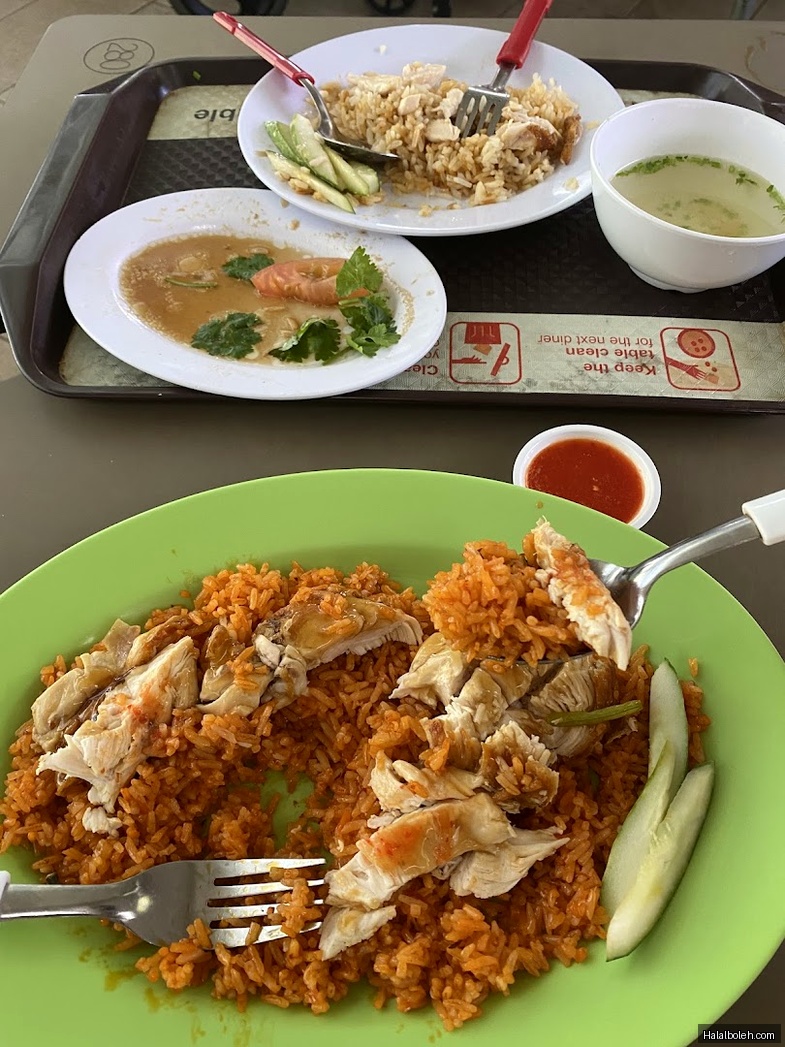 Jefri The Original Botak Chicken Rice at Bedok Interchange Hawker Centre - General