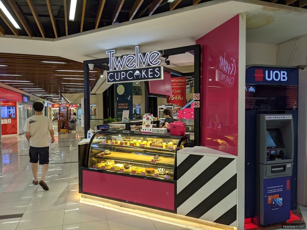 Twelve Cupcakes - general