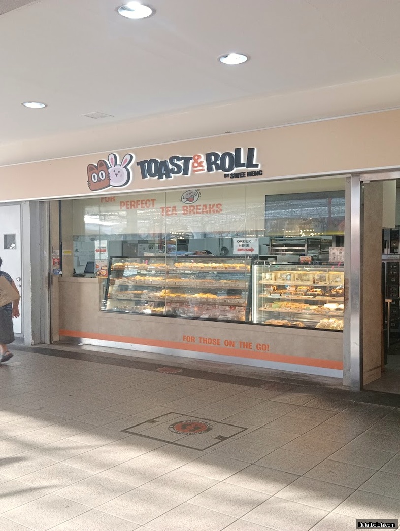 Toast & Roll by Swee Heng - general