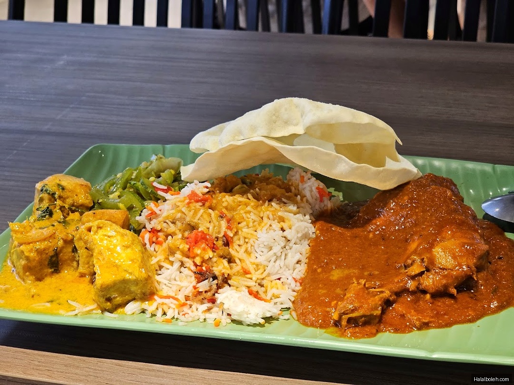 Shami Banana Leaf Delights - general