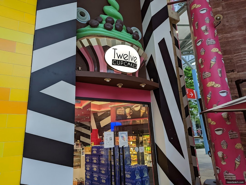 Twelve Cupcakes - general
