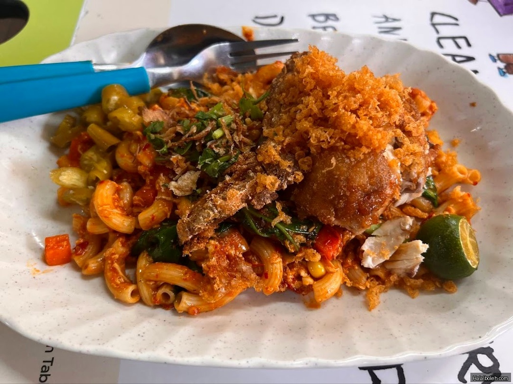 Ros Kitchen - general