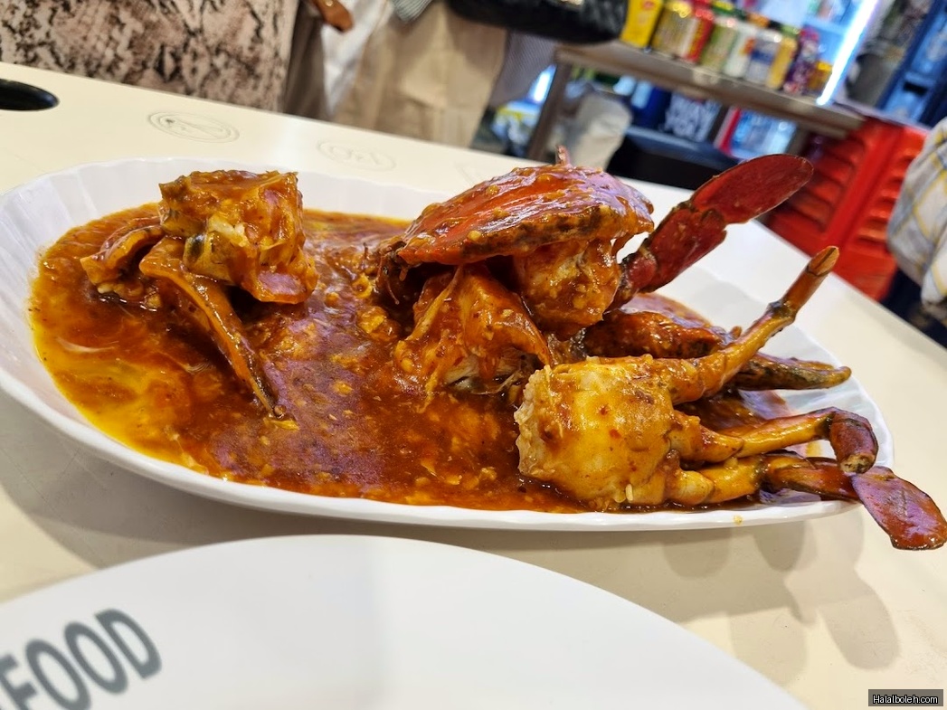 Pirate's Seafood at 500 Clemenceau Ave N - General