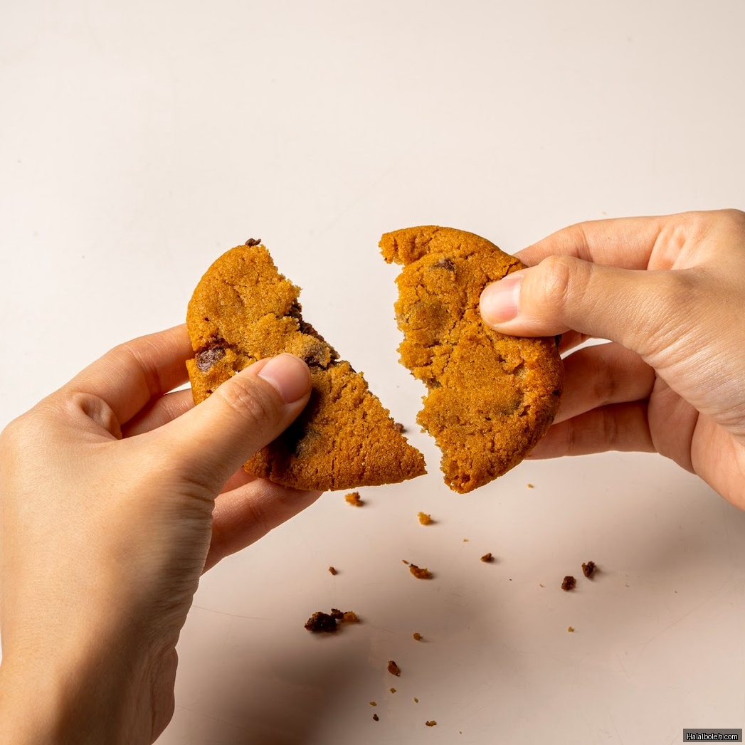 Famous Amos - general