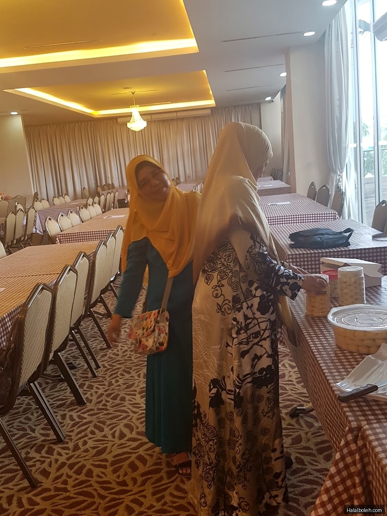 Warung in the East at ITE College East - General