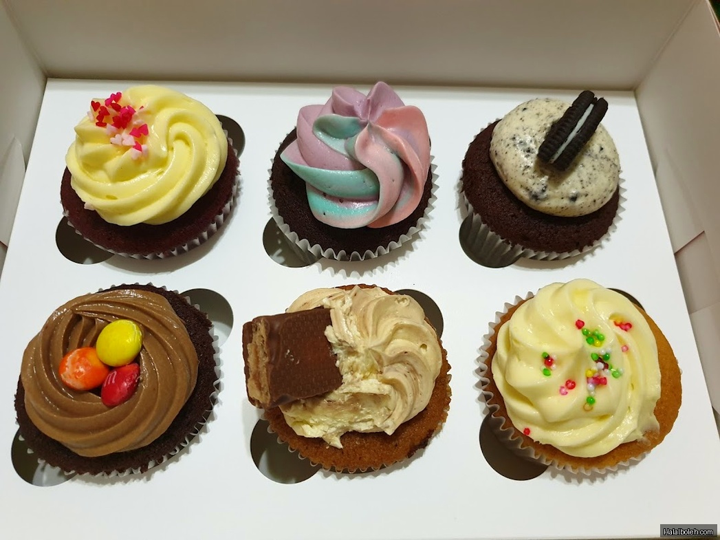 Twelve Cupcakes - general