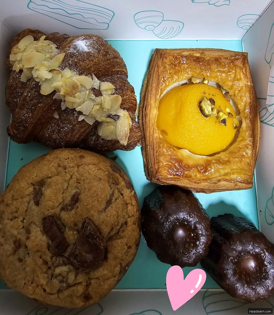 The French American Bakery - general