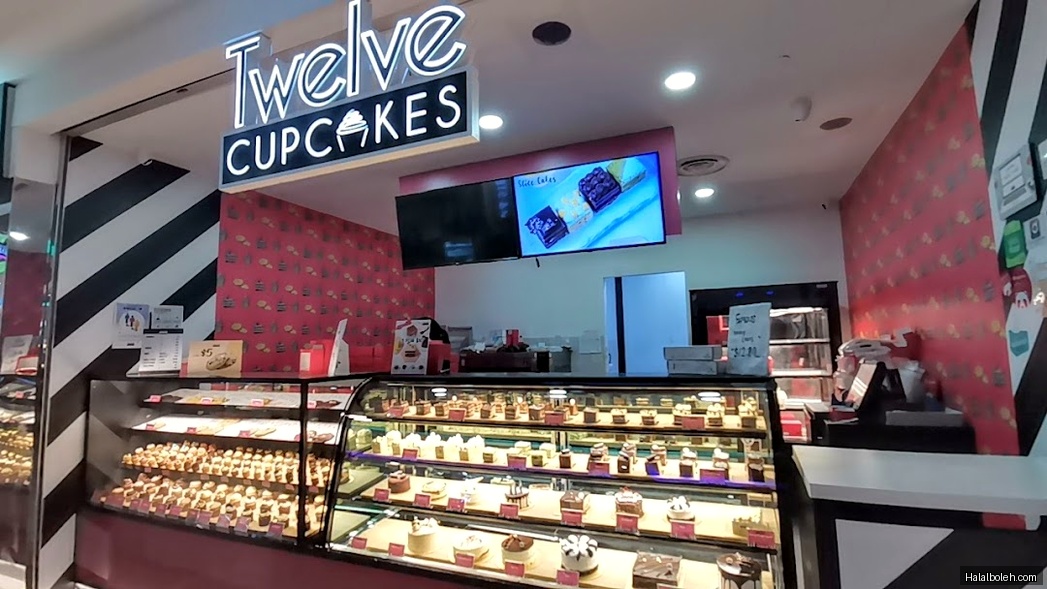 Twelve Cupcakes - general