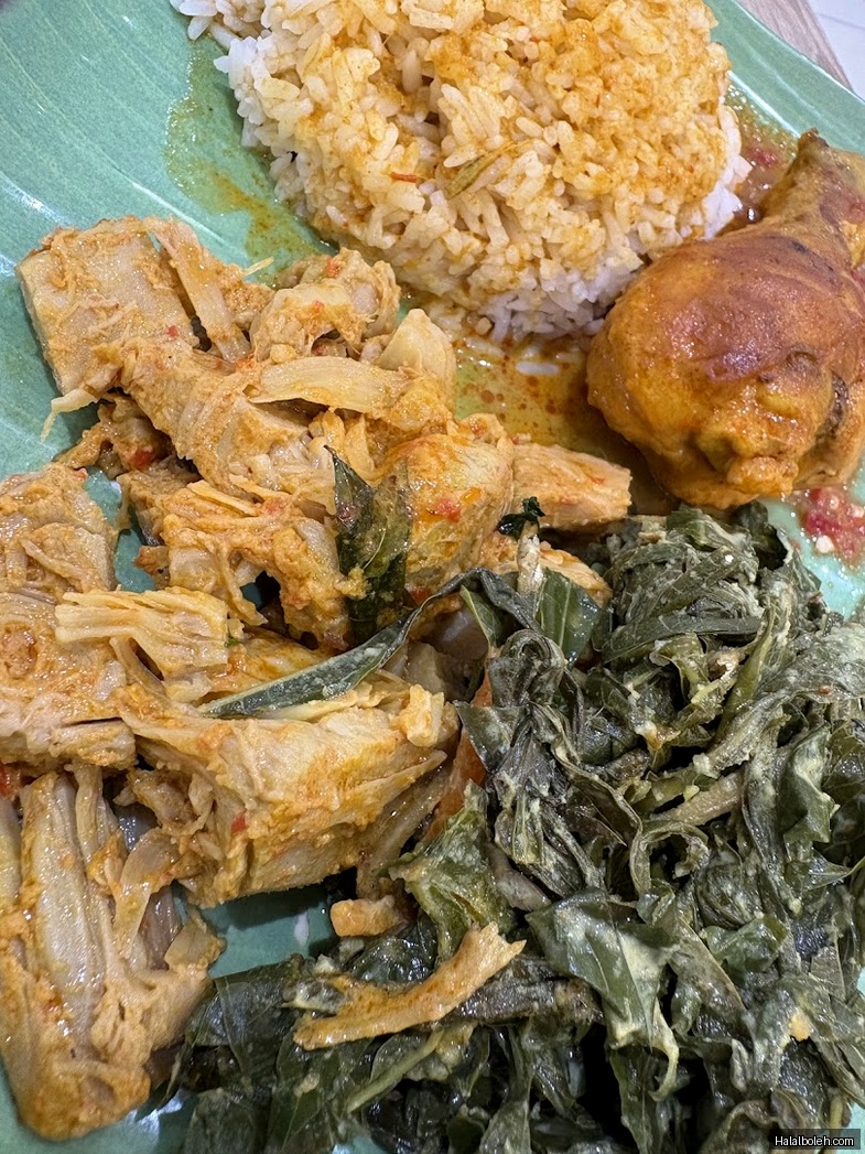 Padang Lezat - general