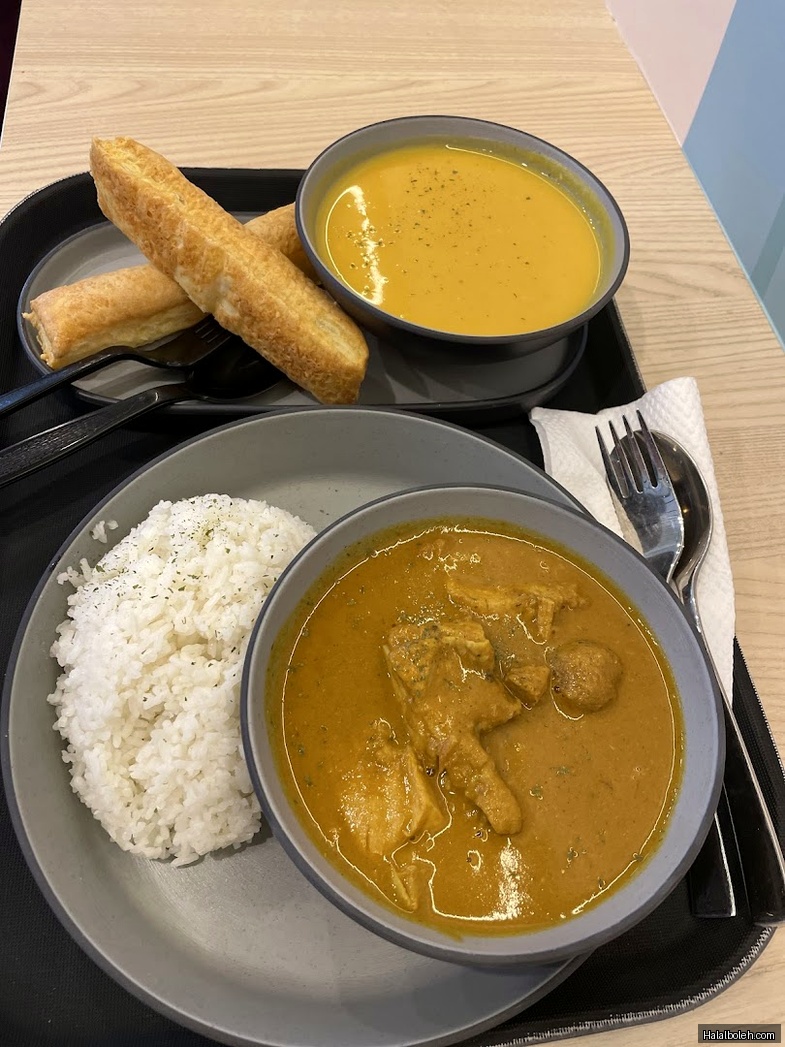 Polar Cafe at 9 Lower Kent Ridge Road - General