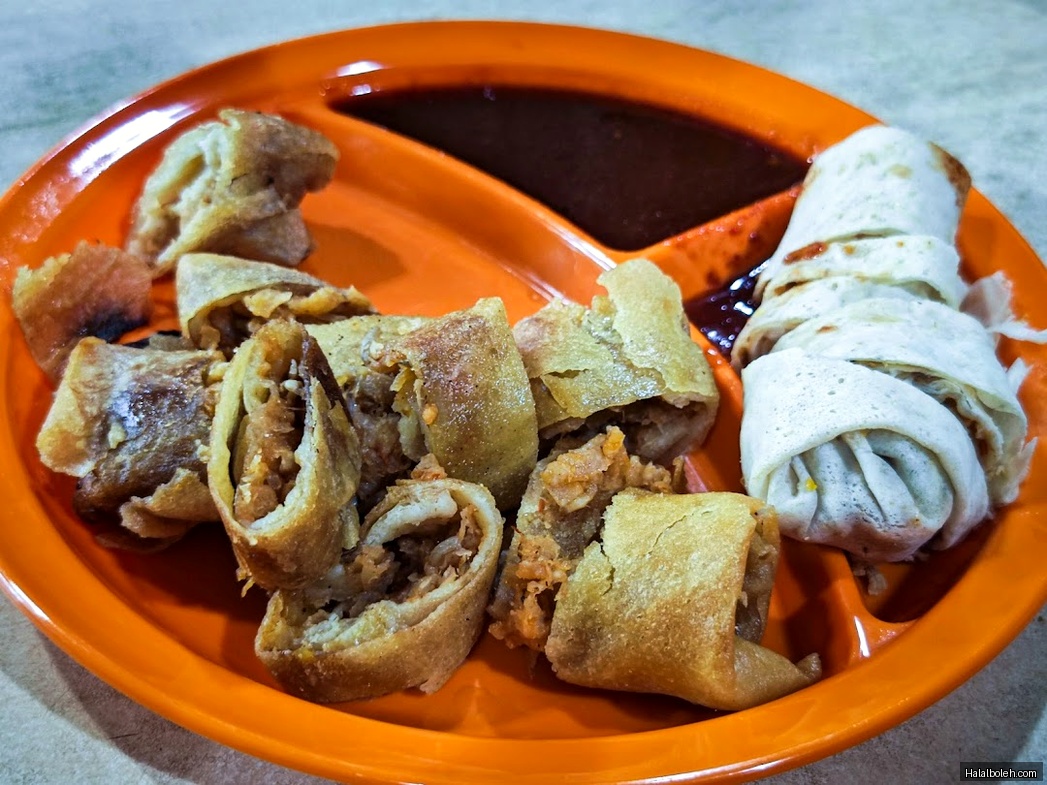 Rosy & Nora at Katong - General