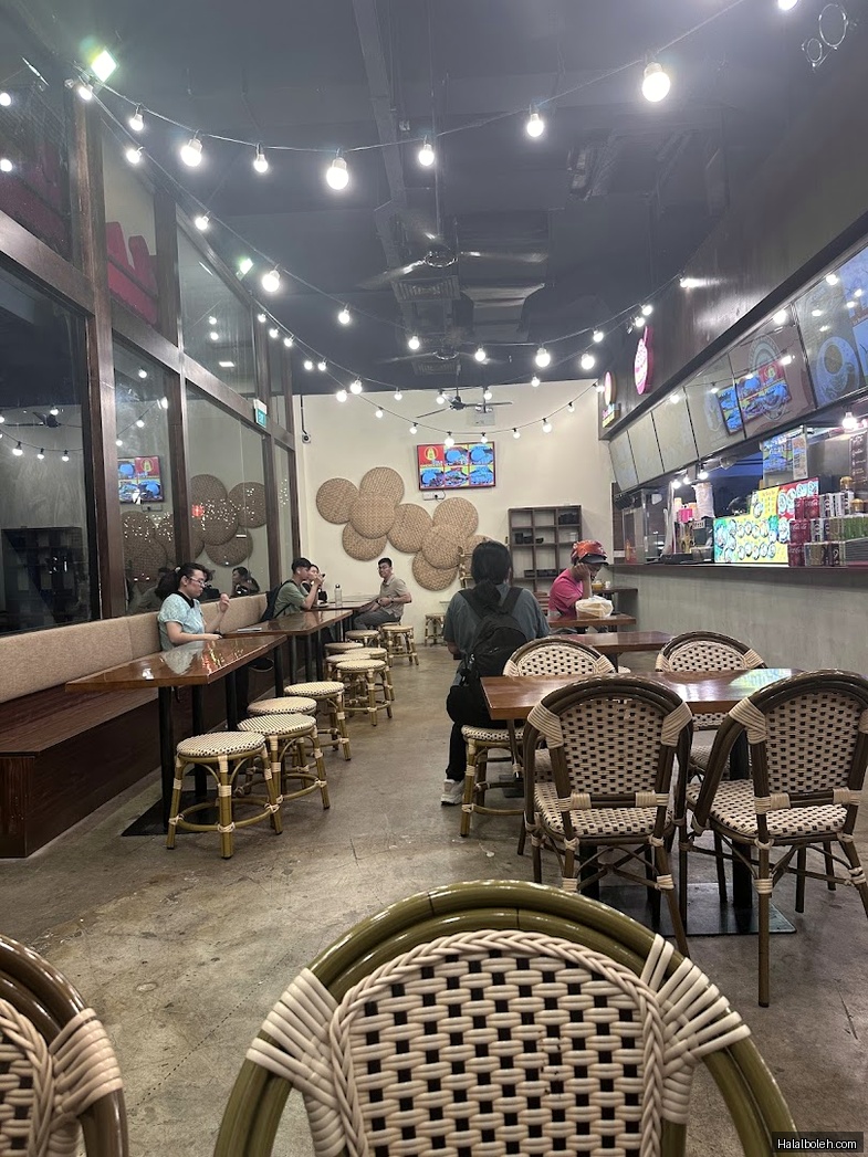 Bobmi at Keat Hong Community Club - General