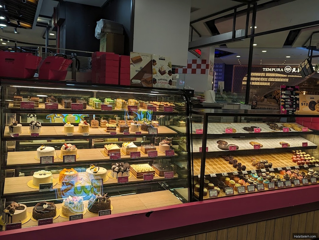 Twelve Cupcakes - general