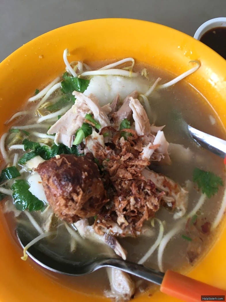 Wak Din at Bedok Interchange Hawker Centre - General